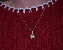 Load image into Gallery viewer, Vintage 14K Yellow Gold Small Crab Necklace
