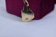 Load image into Gallery viewer, Vintage 14K Yellow Gold Gothic Cathedral Charm
