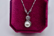 Load image into Gallery viewer, Vintage 14K White Gold Pearl and Diamond Necklace
