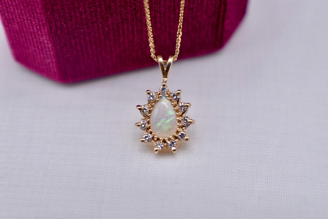 Vintage 14K Yellow Gold Teardrop Opal Halo Necklace