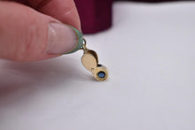 Load image into Gallery viewer, Vintage 14k Gold Animated Sapphire Jewelers Loupe Charm
