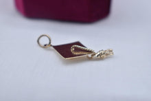 Load image into Gallery viewer, Vintage 14K Yellow Gold Animated Graduation Cap Charm
