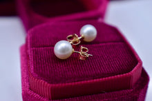 Load image into Gallery viewer, 14K Yellow Gold White Pearl Stud 7mm Pushback Earrings
