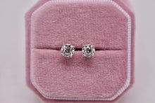 Load image into Gallery viewer, 18K White Gold Round Natural Diamond Screw Back Stud Earrings 1.28cts
