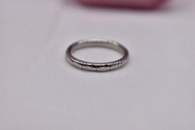Load image into Gallery viewer, Beautiful 18K White Gold Vintage Hand Engraved Art Deco Wedding Band
