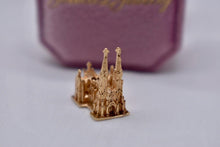 Load image into Gallery viewer, Vintage 14K Yellow Gold 3D St Patricks Gothic Cathedral NY Charm
