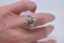 Load image into Gallery viewer, Vintage Art Deco 18K White Gold Geometric Filigree Transitional Diamond Shield Style Ring
