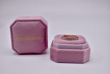 Load image into Gallery viewer, Vintage 14K Rose Gold 1.00cts Natural Diamond Wedding Band
