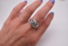 Load image into Gallery viewer, Beautiful 18K White Gold Art Deco Vintage Hand Sculpted Floral Old European Cut Natural Diamond Band

