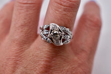 Load image into Gallery viewer, Beautiful 18K White Gold Art Deco Vintage Hand Sculpted Floral Old European Cut Natural Diamond Band
