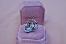 Load image into Gallery viewer, Vintage Art Deco 19K White Gold Filigree Diamond Navette Style Ring
