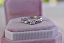 Load image into Gallery viewer, Vintage 14K White Gold Solitaire 0.09cts Illusion Diamond Engagement Ring
