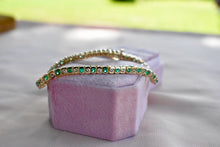 Load image into Gallery viewer, 14K Yellow Gold Vintage 3.60cts Bezel Set Natural Emerald and Natural Diamond Tennis Bracelet
