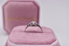 Load image into Gallery viewer, Vintage 18K White Gold Art Deco Square Shape Dainty Diamond Filagree Ring
