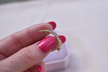 Load image into Gallery viewer, Vintage Victorian 14K Yellow Gold Crescent Moon Pearl Brooch/Pin

