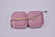 Load image into Gallery viewer, 14K White Gold Vintage Round 2.00cts Natural Diamond Classic Style Tennis Bracelet
