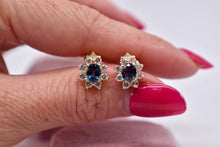 Load image into Gallery viewer, Vintage 14K Yellow Gold Oval Natural Sapphire &amp; Diamond Screw Back Halo Earrings
