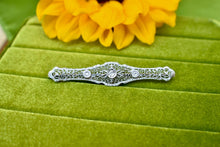 Load image into Gallery viewer, Vintage Art Deco 14K White Gold Diamond Filigree Brooch/Pin
