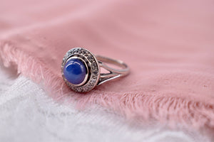 Vintage 14K White Gold Sapphire Cat Eye and Diamond Halo Style Ring