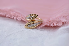 Load image into Gallery viewer, Vintage 14K Yellow Gold Diamond Double Feather Bypass Ring
