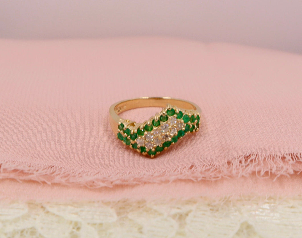 Vintage 10K Yellow Gold Vintage Emerald and Diamond Statement Ring