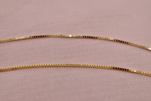 14K Yellow Gold Three Stone Diamond Necklace