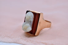 Load image into Gallery viewer, Vintage Victorian 14K Rose Gold Carnelian Cameo Ring
