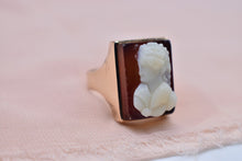 Load image into Gallery viewer, Vintage Victorian 14K Rose Gold Carnelian Cameo Ring
