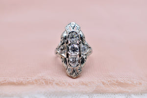 Vintage Art Deco 18K White Gold Filigree Diamond Shield Style Ring