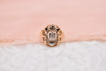 Load image into Gallery viewer, Vintage Art Deco 14K Yellow Gold &amp; Platinum Filigree Diamond Shield Style Ring
