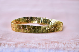 Vintage 18K Yellow Gold Fancy Heavy Solid Mesh Bracelet
