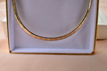 Load image into Gallery viewer, Vintage 14K Solid Gold Tri Color Omega Necklace 6.1mm 16&quot;
