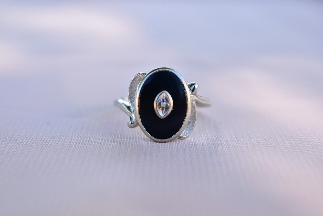 Vintage 10K White Gold Geometric Black Onyx and Diamond Ring