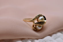 Load image into Gallery viewer, Vintage 14K Yellow Gold Double Pearl Artisan Ring
